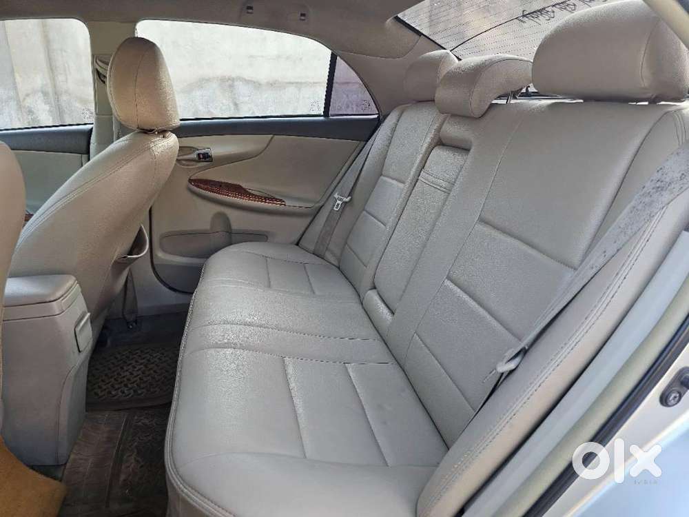 Toyota Corolla Altis 1.8 G Cng, 2010, Cng & Hybrids