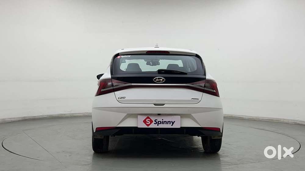 Hyundai I20 Asta (o) 1.2 Ivt, 2023, Petrol