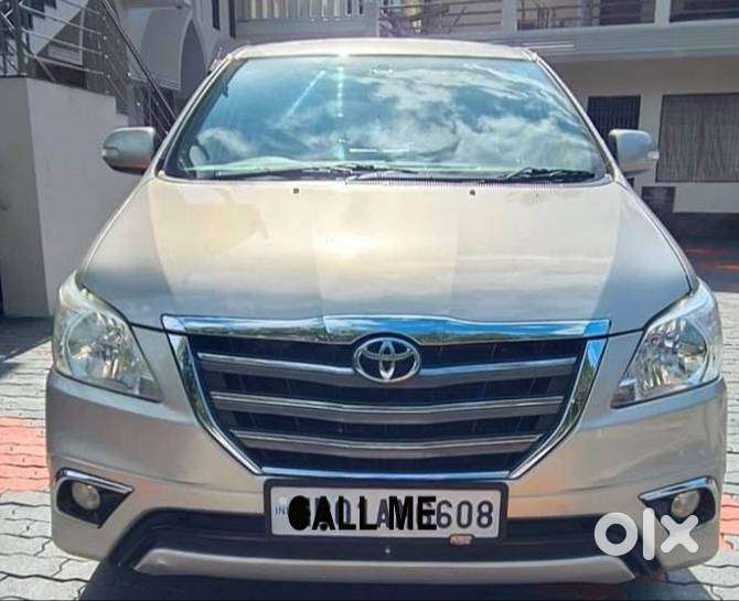 Toyota Innova Diesel 2015 Full Option 2.5 V