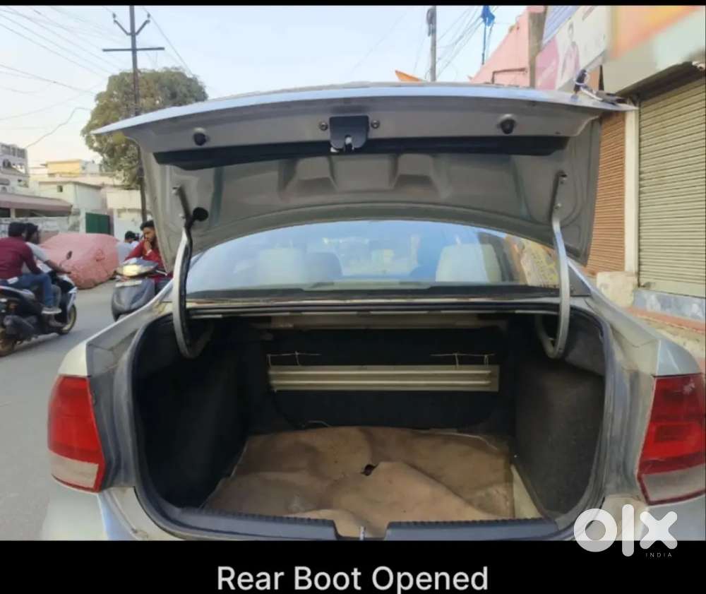 Volkswagen Vento 2010 Petrol 75000 Km Driven