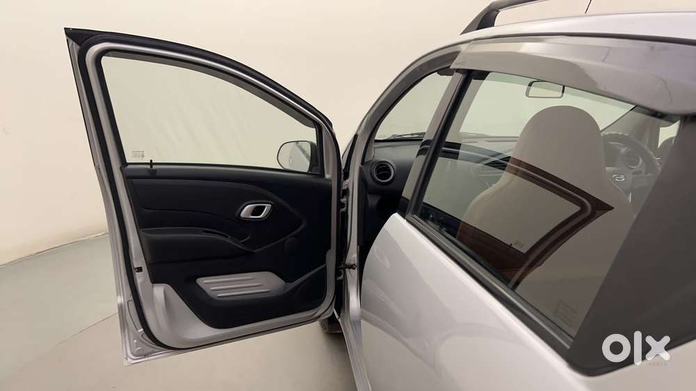 Datsun Redigo T Option, 2017, Petrol