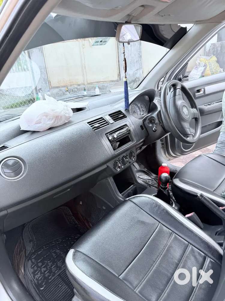 Maruti Suzuki Swift 2009 Petrol 120000 Km Driven