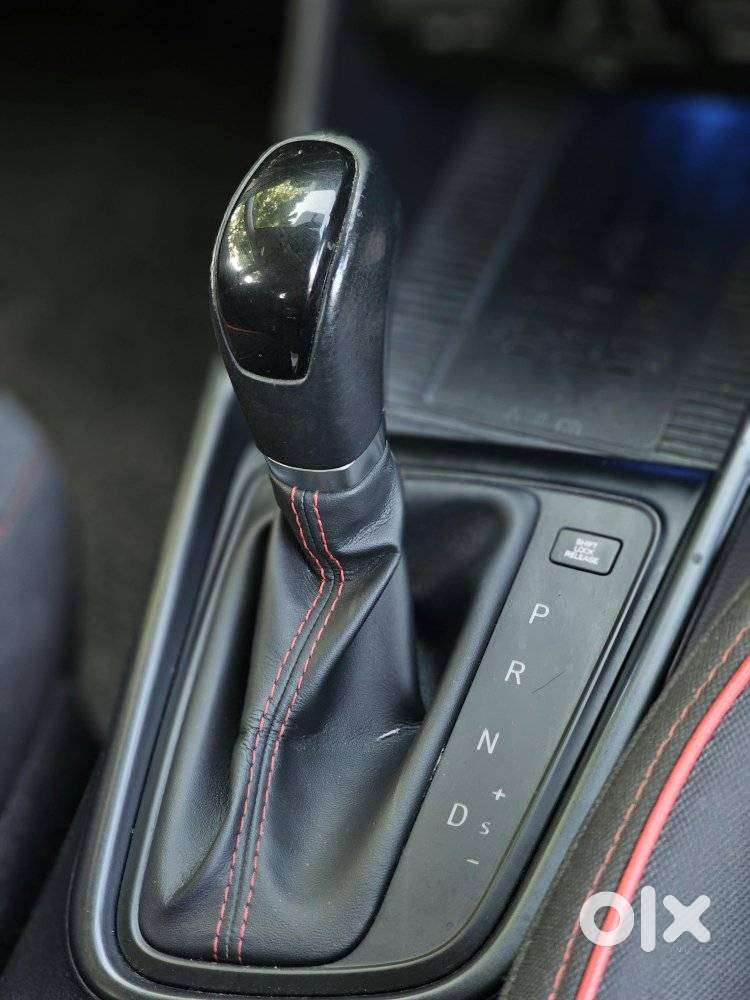 Hyundai I20 Asta (o) 1.2 Ivt, 2022, Petrol