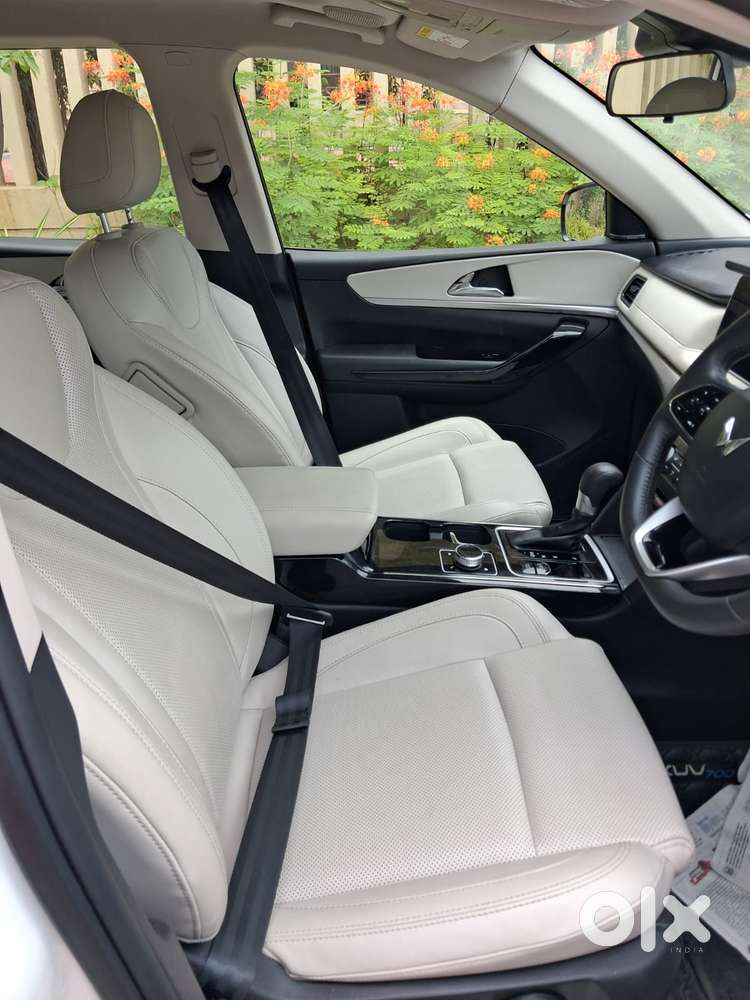 Mahindra Xuv700 2.2 Ax 7 Diesel At Luxury Pack Str, 2024, Diesel