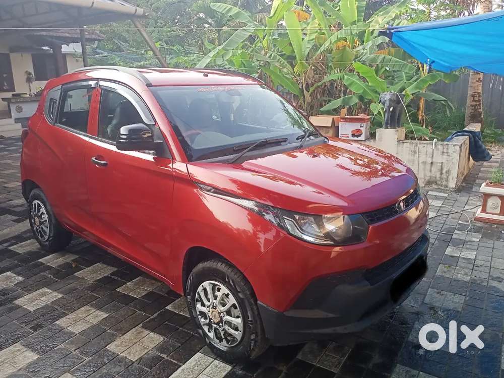 Mahindra Kuv 100 2017