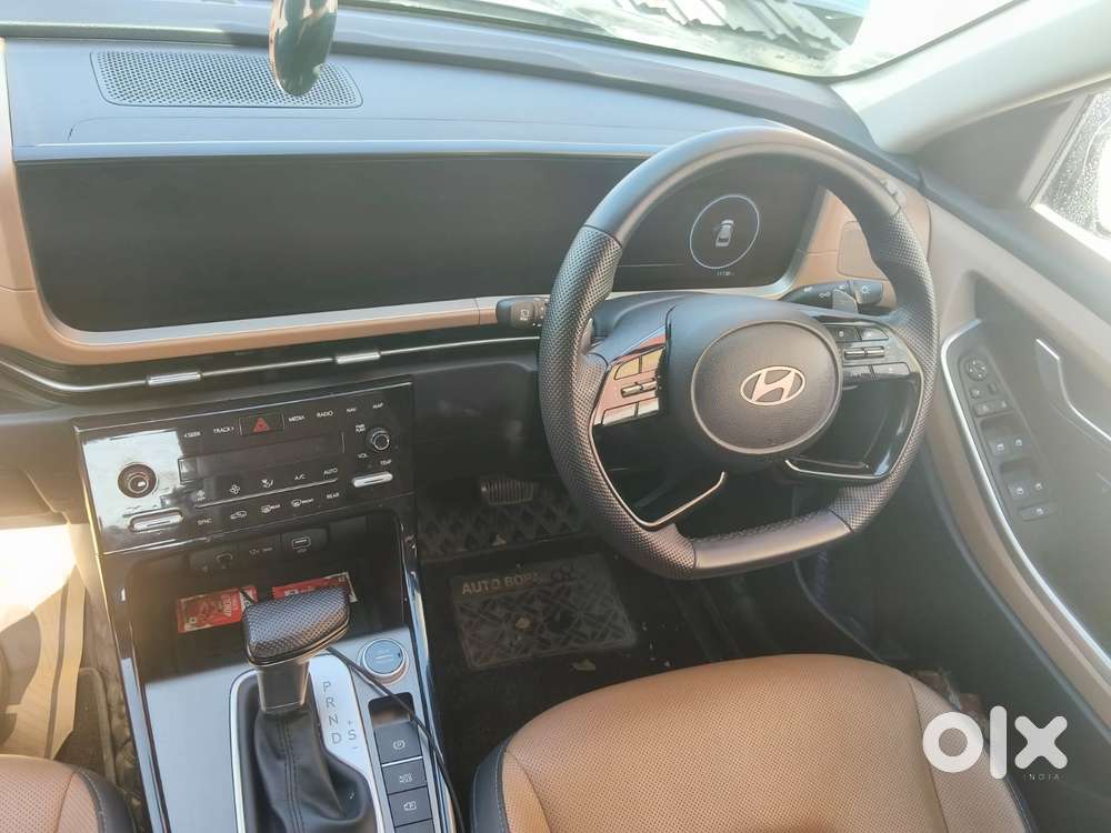 Hyundai Alcazar Signature (o) 6 Str 1.5 Petrol Dct, 2024, Petrol