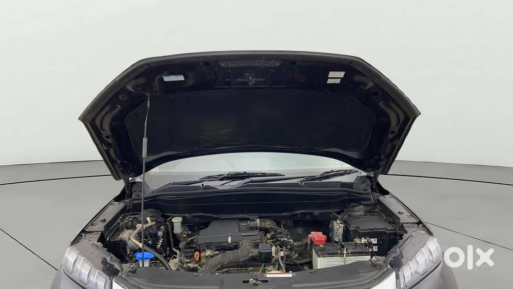 Maruti Suzuki Grand Vitara 1.5 Zeta Smart Hybrid At, 2023, Petrol