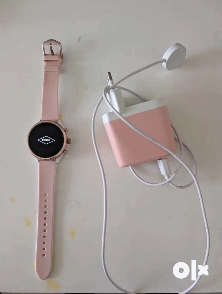 Fossil sport smartwatch discount pink