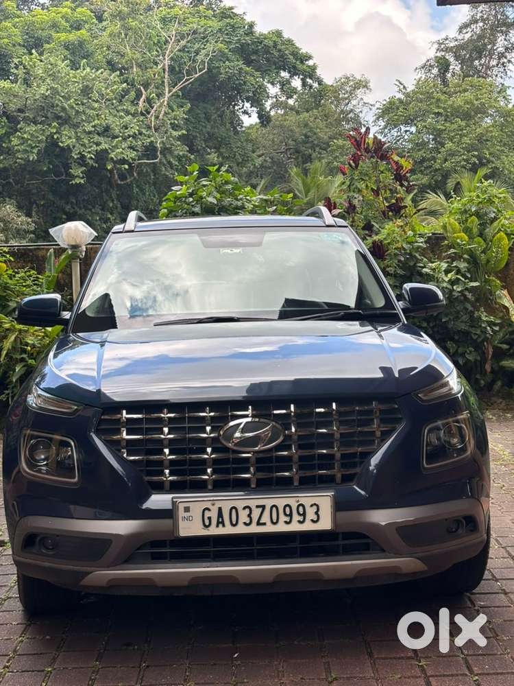 Hyundai Venue Petrol 2019