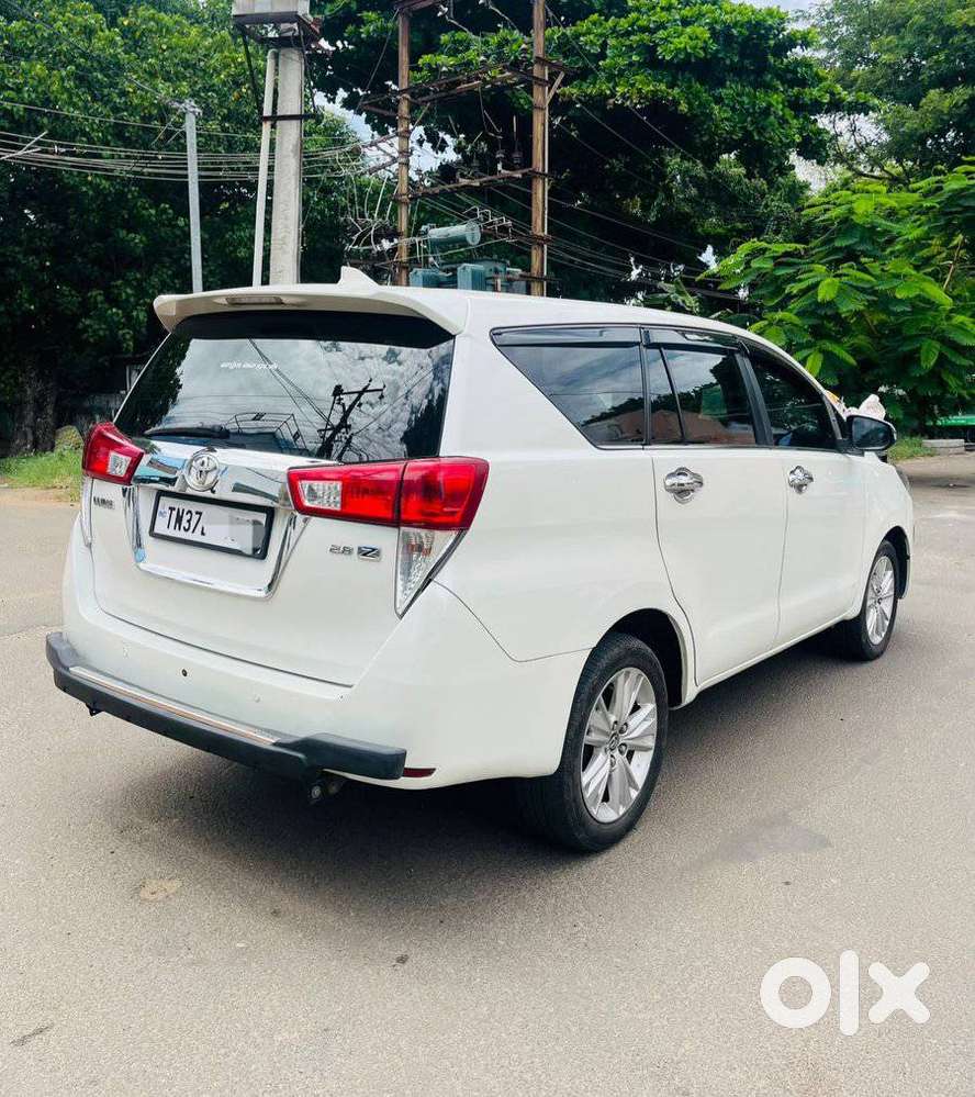 Toyota Innova Crysta 2.8z Automatic, 2018, Diesel
