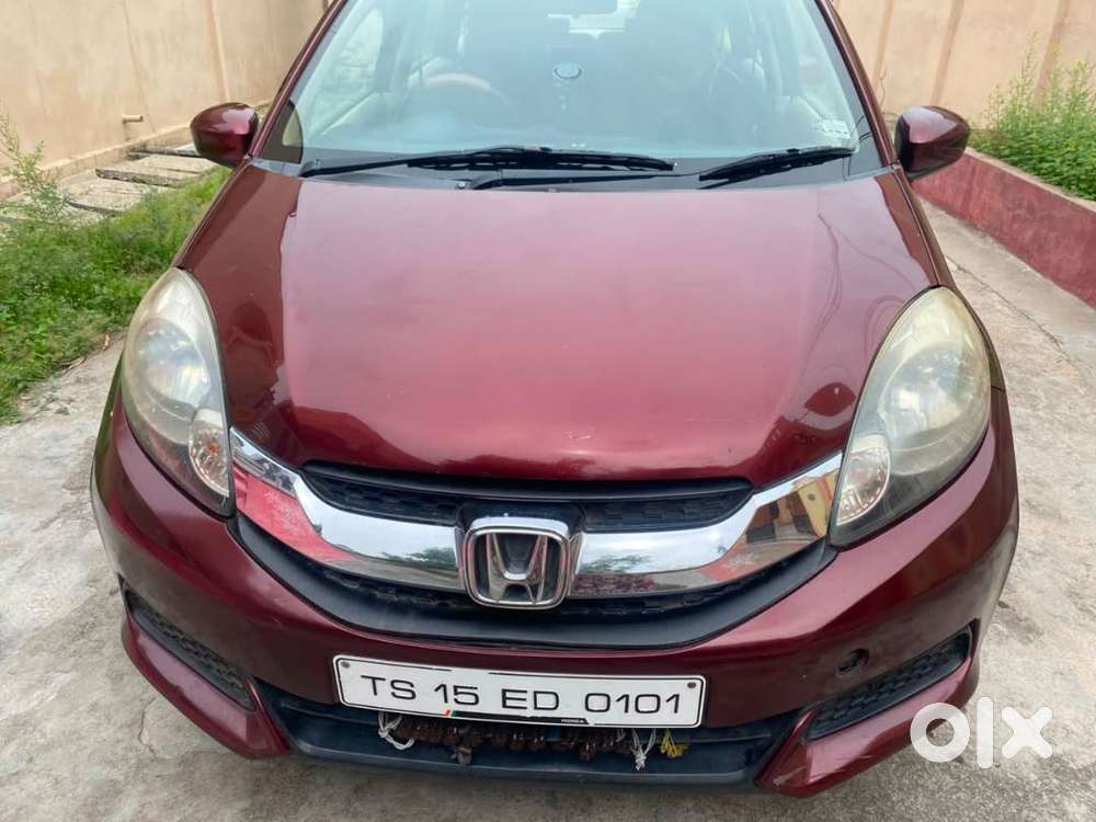Honda Mobilio Diesel Car