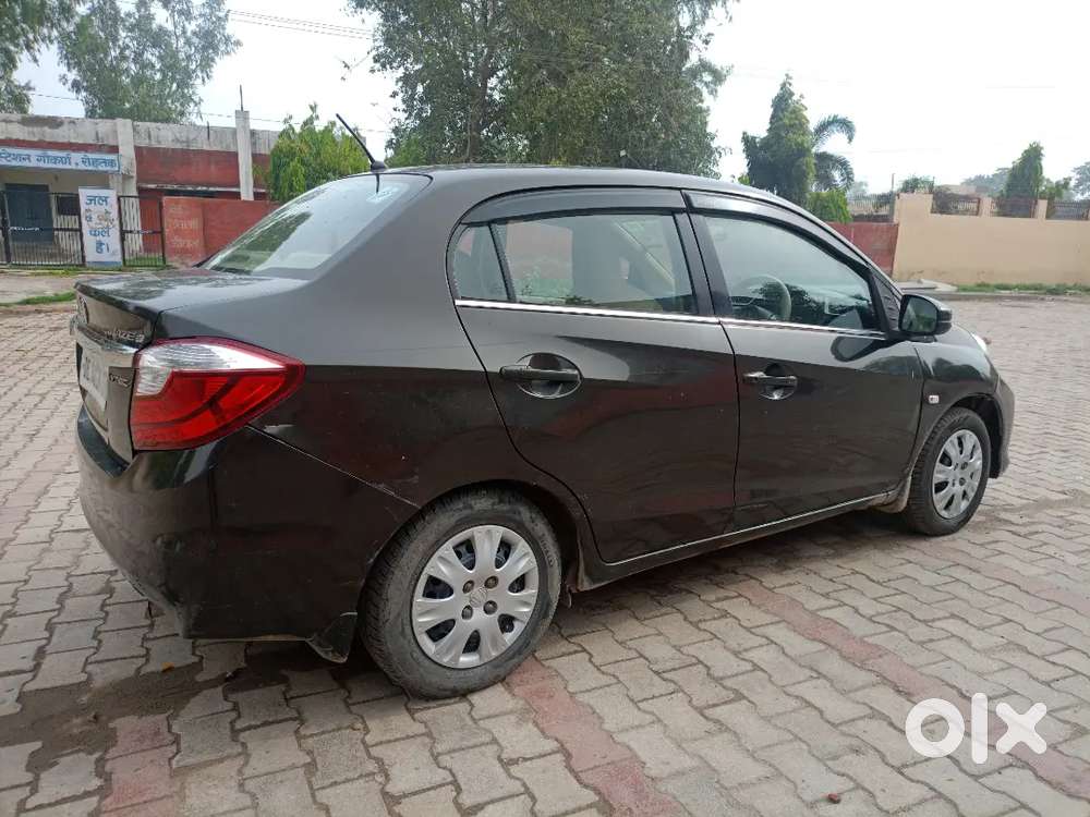 Cng Fitted And Register And In Best Condition Car Garantee