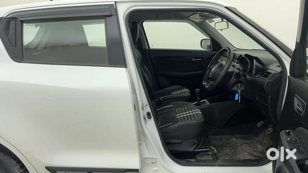 Maruti Suzuki Swift Vvt Vxi, 2019, Petrol