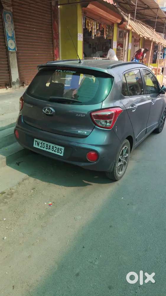 Hyundai Grand I10 2017 Diesel 102000 Km Driven