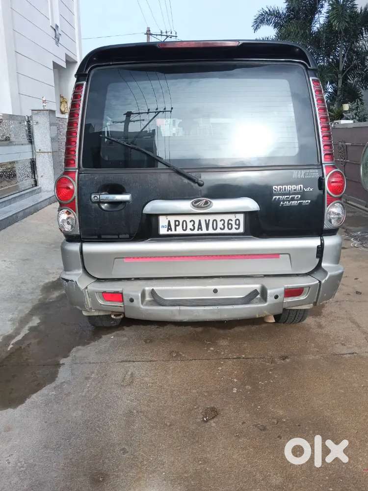 Mahindra Scorpio Classic 2011
