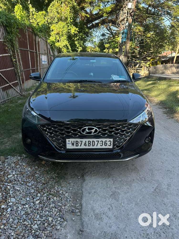 Hyundai Petrol Manual 2020 Km Driven