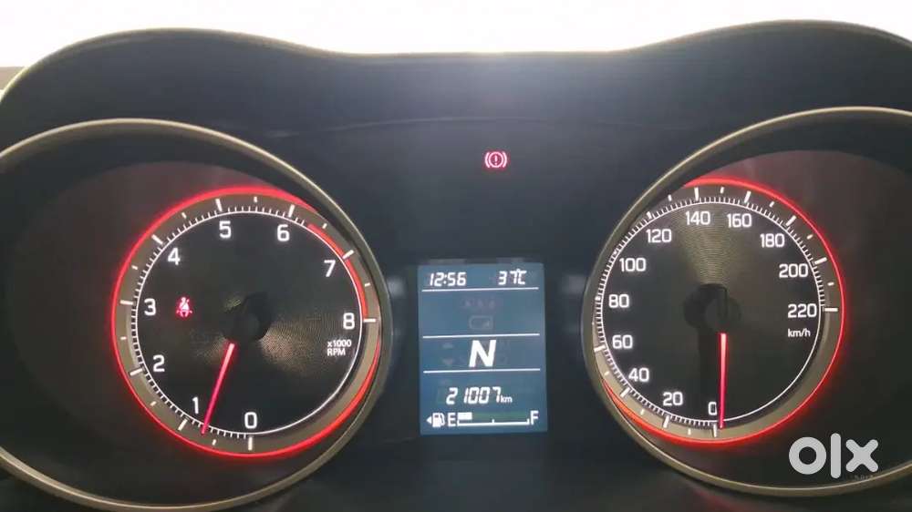 Maruti Suzuki Swift 2021 Petrol 21000 Km Driven