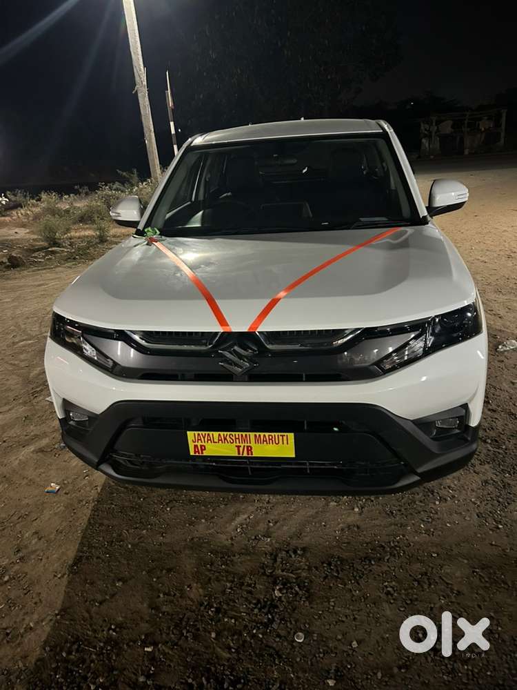 Maruti Suzuki Brezza Petrol 2024