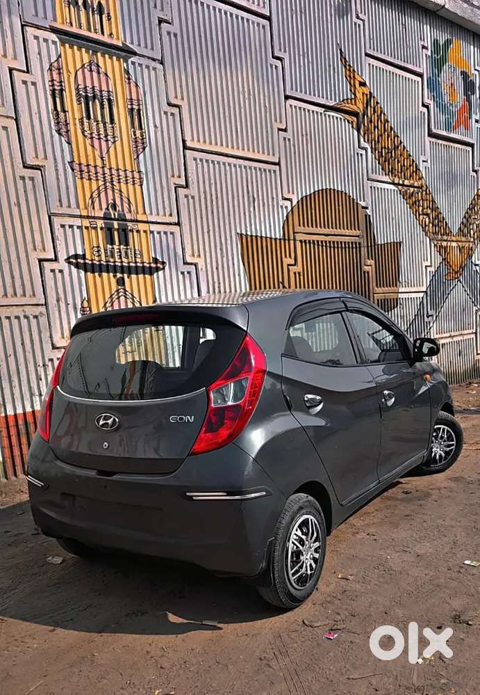 Hyundai Eon 2017 Petrol Well Maintained