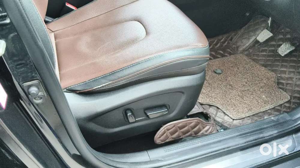 Hyundai Alcazar 2022 October Diesel 65000 Km Driven