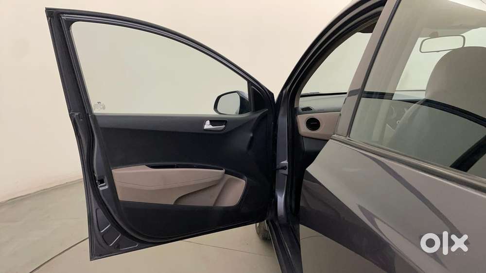 Hyundai Grand I10 1.2 Kappa Sportz, 2016, Petrol