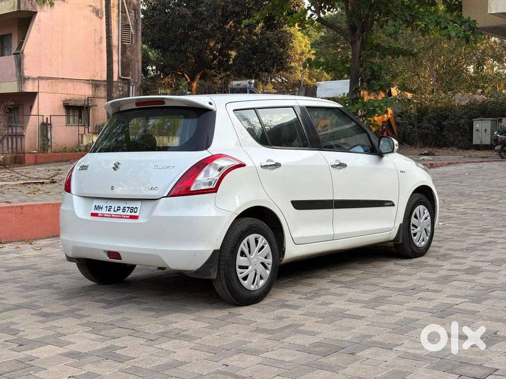 Maruti Suzuki Swift Vxi + Manual, 2015, Petrol