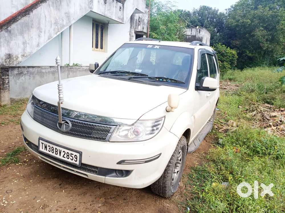 Tata Safari Storme 2013 Diesel 135000 Km Driven