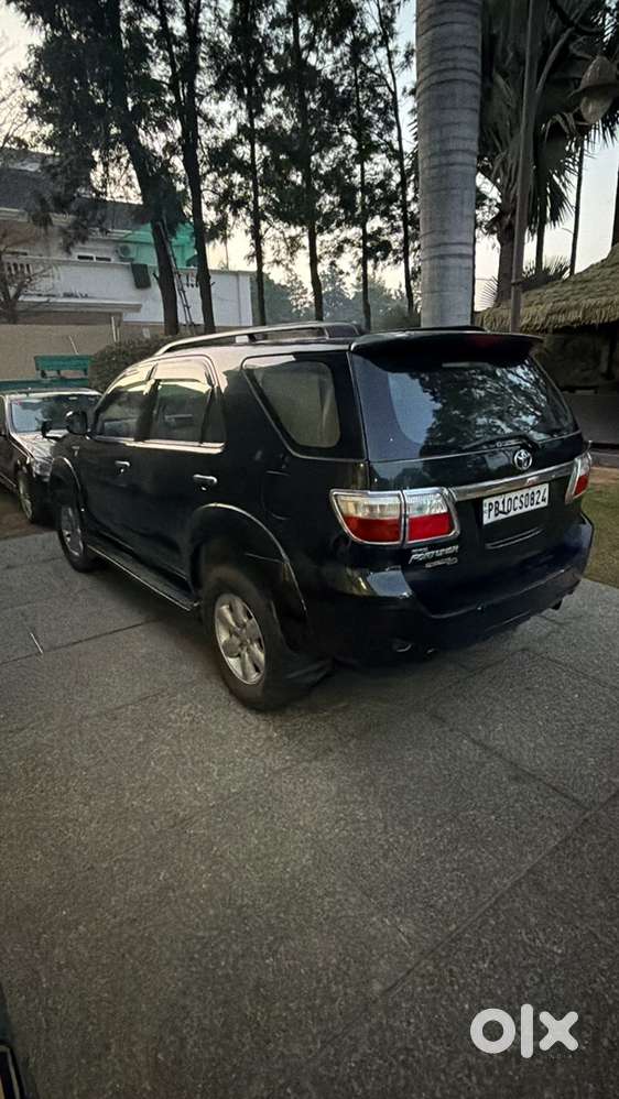 Toyota Fortuner 2009 Diesel Well Maintained