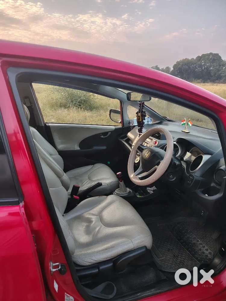 Honda Jazz 2011 Petrol Well Maintained