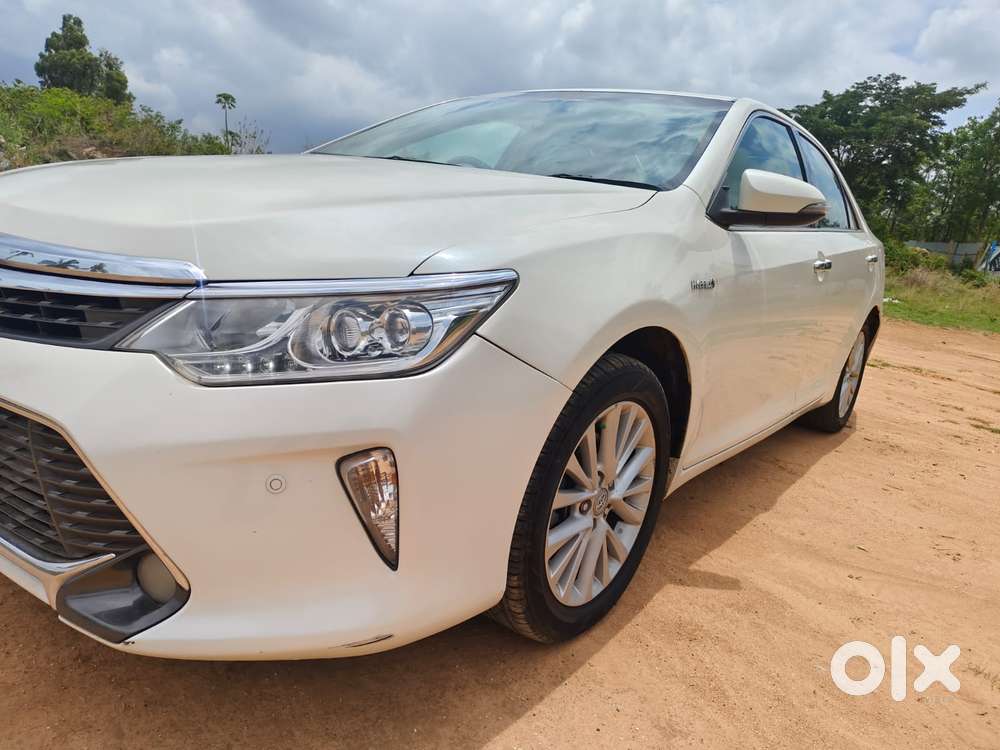 Toyota Camry Hybrid, 2016, Petrol
