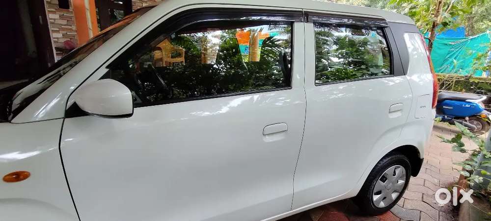 Maruti Suzuki Wagon R 1.0 2021 First-owner
