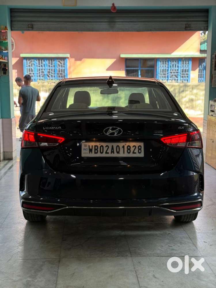 Hyundai Verna 1.5 Mpi Mt Sx (o), 2020, Petrol