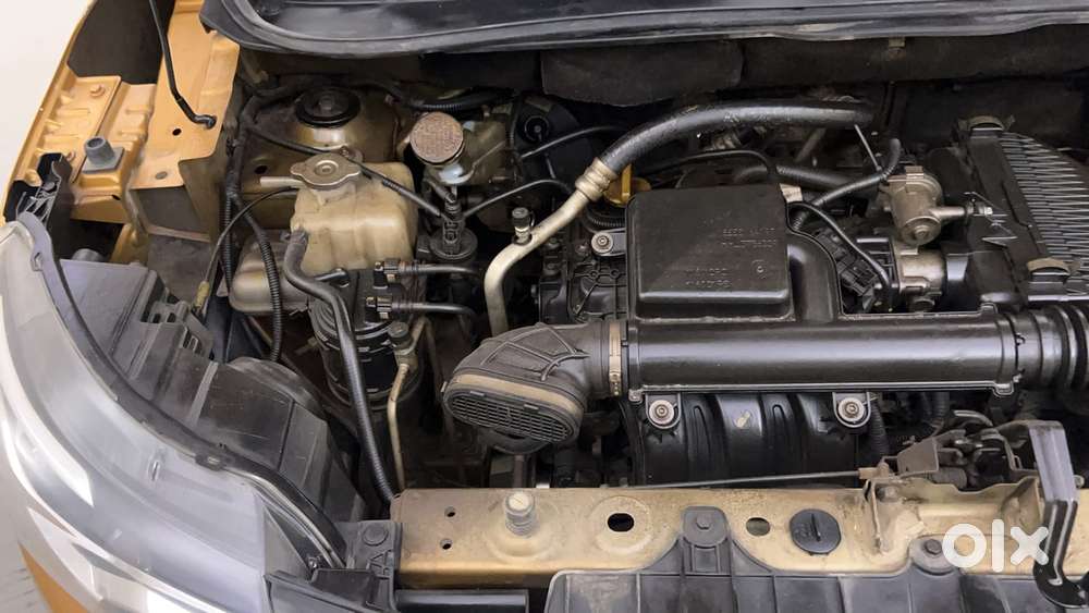 Renault Triber Rxl, 2021, Petrol