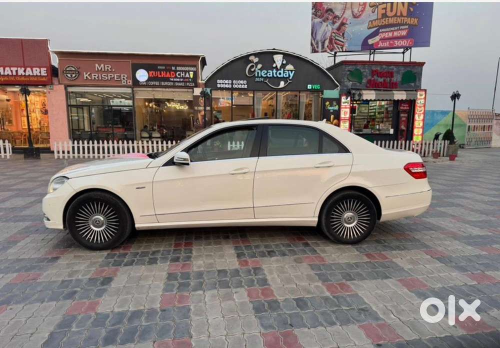 Mercedes-benz E-class 2012