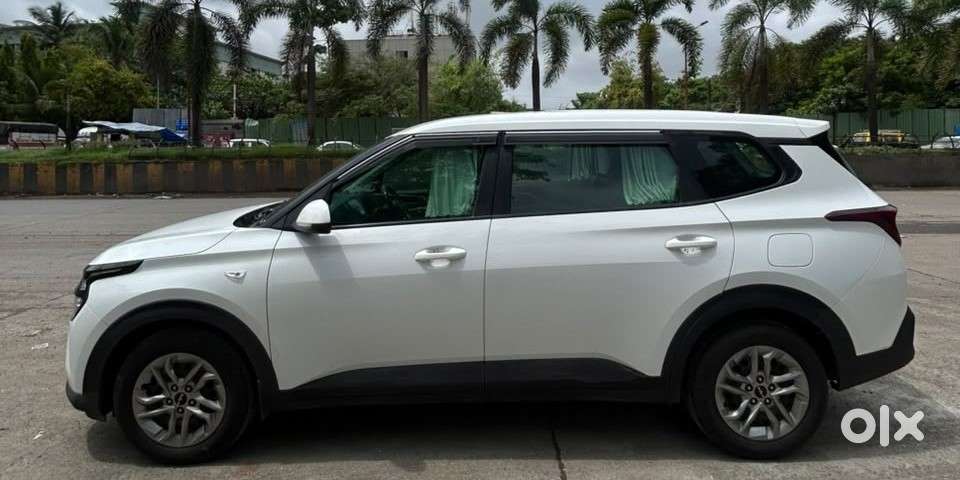 Kia Carens 1.5 Premium Diesel 7 Str Imt, 2023, Diesel