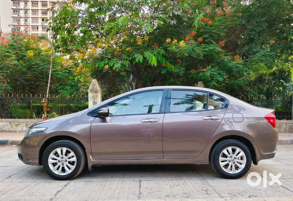 Honda City V Mt Exclusive, 2013, Petrol