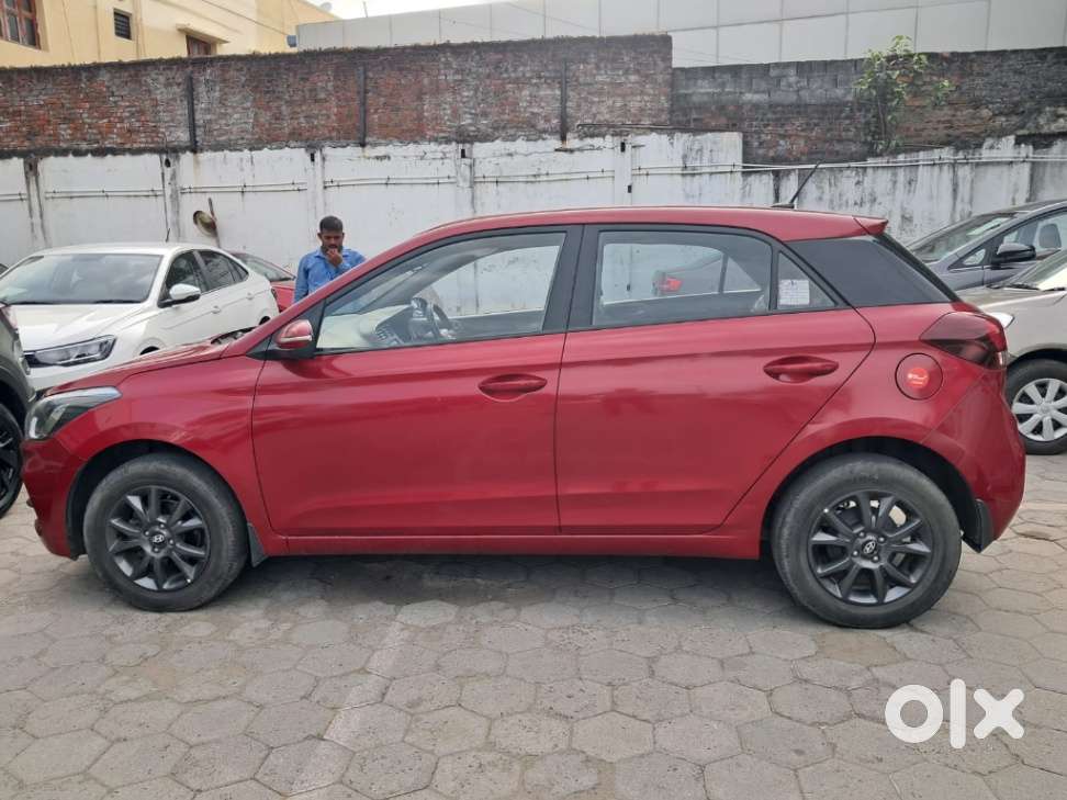 Hyundai I20 Sportz Plus, 2019, Petrol
