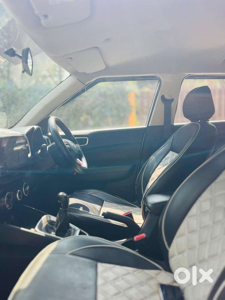 Hyundai Venue S, 2020, Cng & Hybrids