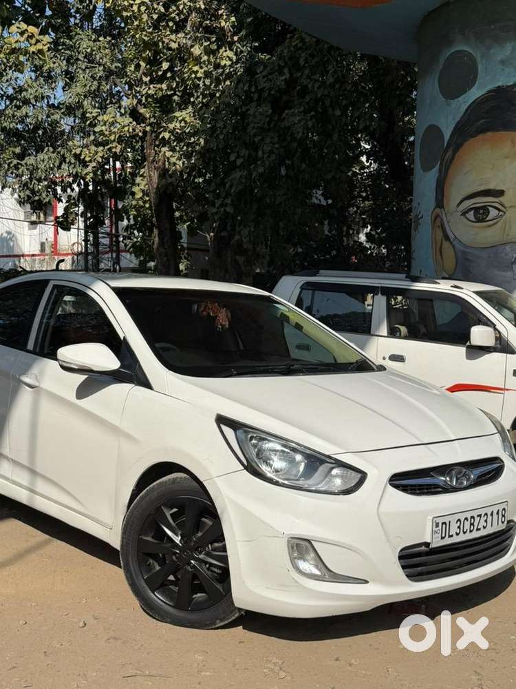 Hyundai Verna 2012 Diesel 90000 Km Driven