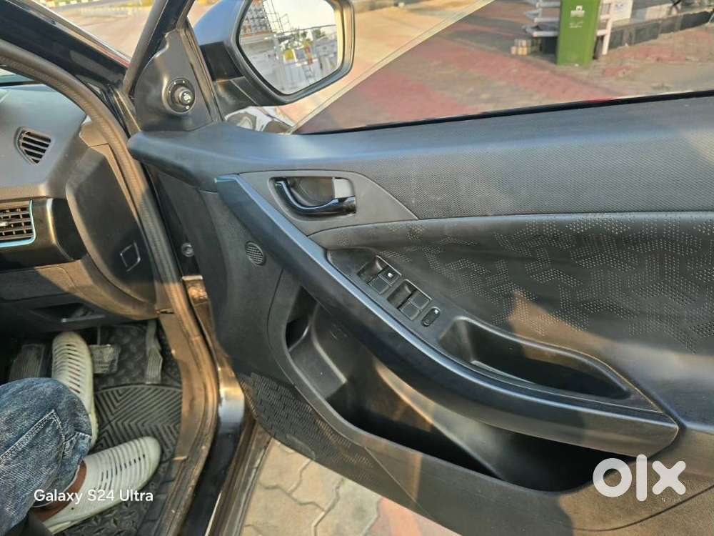 Tata Nexon Ev Prime Xz Plus Lux Dark Edition, 2022, Electric