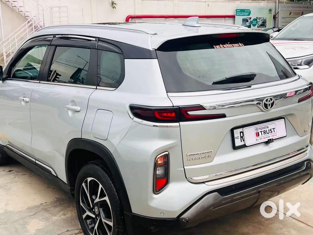 Toyota Urban Cruiser Hyryder 1.5 V Hybrid, 2024, Petrol