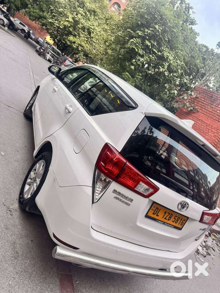 Toyota Innova Crysta 2.4 G Mt, 2017, Diesel