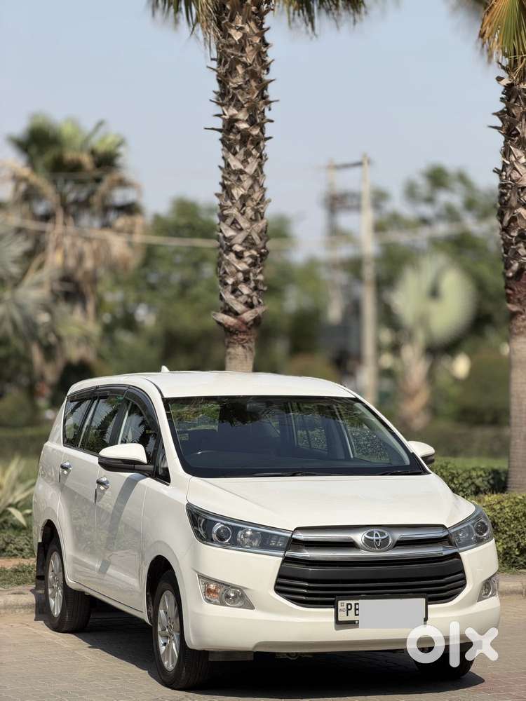 Toyota Innova Crysta 2.7 Vx Mt, 2018, Diesel
