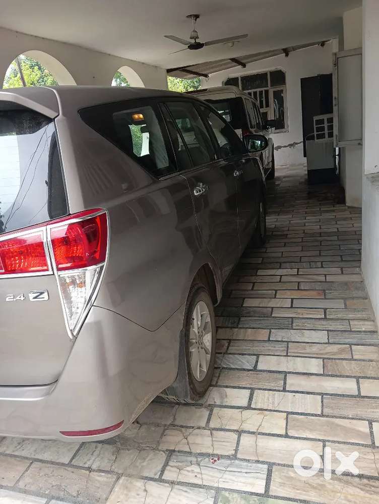 Toyota Innova Crysta 2016 Km Driven