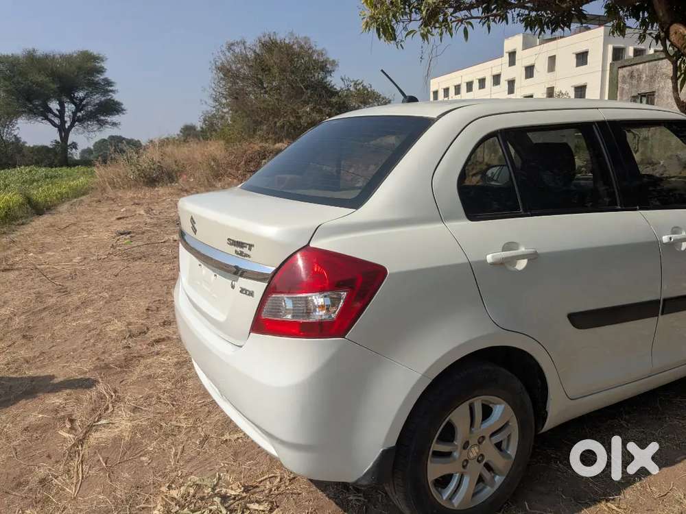 Maruti Suzuki Dzire 2014 Diesel Manual