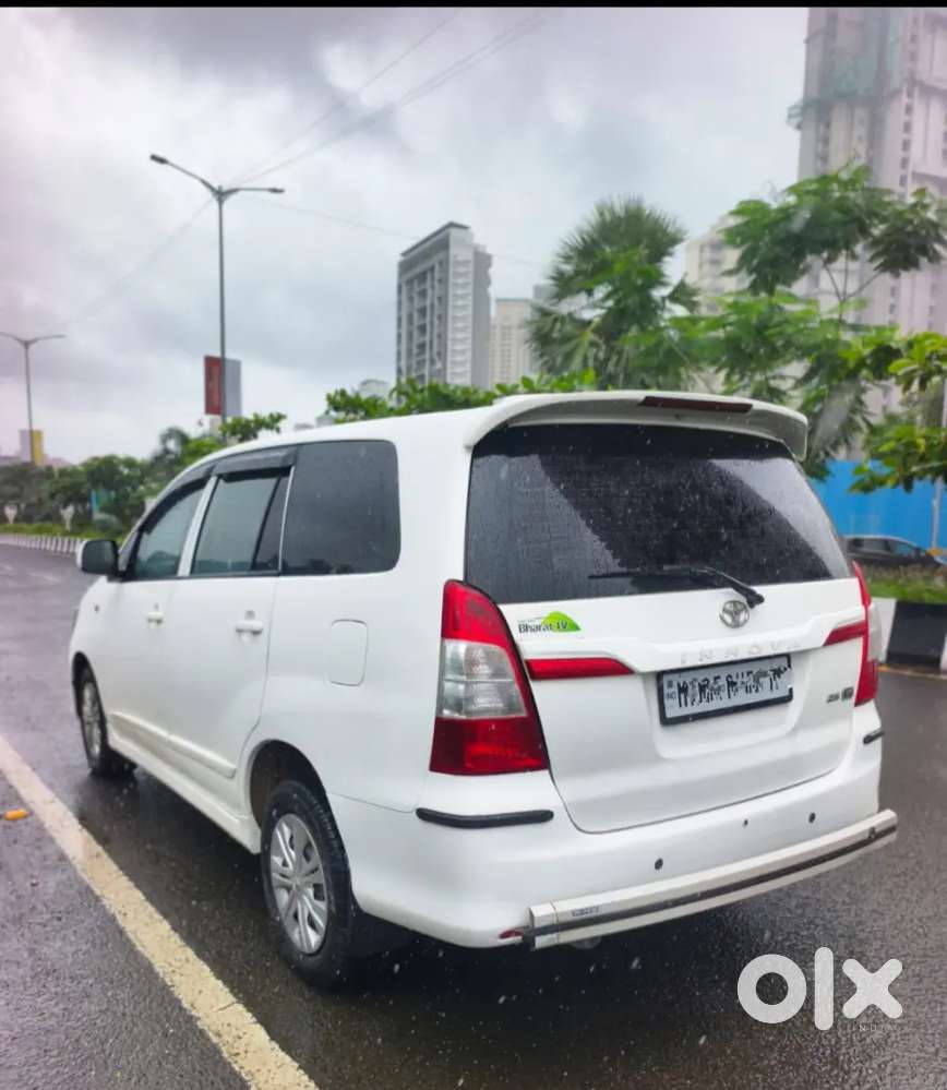 Toyota Innova 2.5 G4 2015
