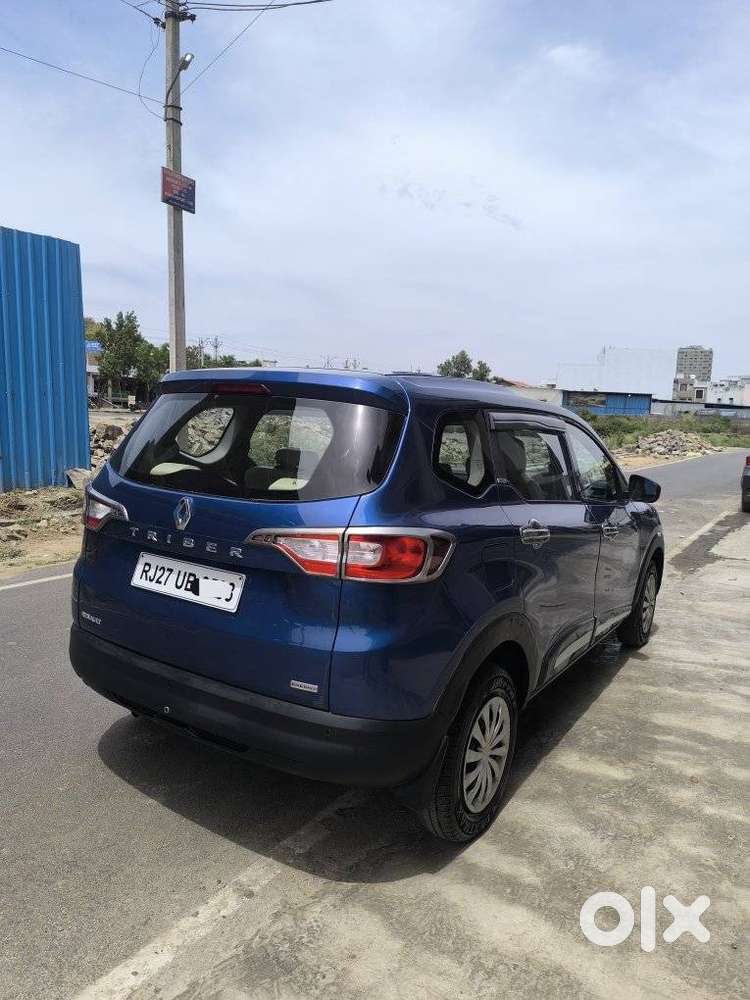 Renault Triber 1.0 Rxe, 2020, Petrol