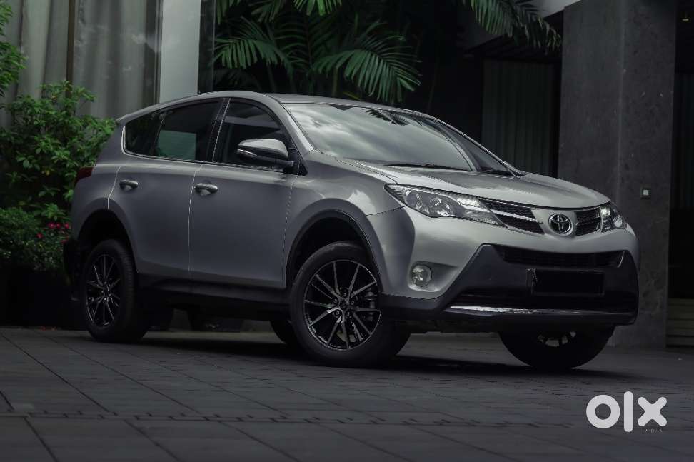 Toyota Land Cruiser V8 Petrol, 2015, Petrol