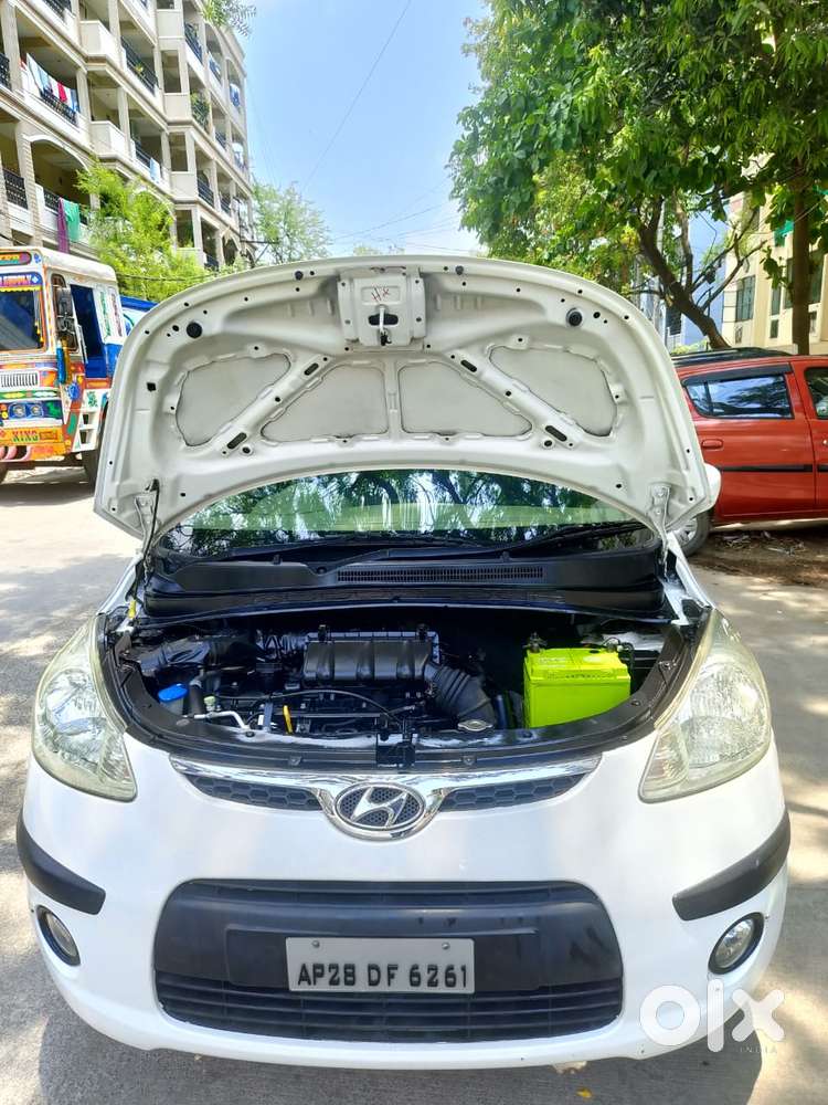 Hyundai I10 Sportz, 2010, Petrol