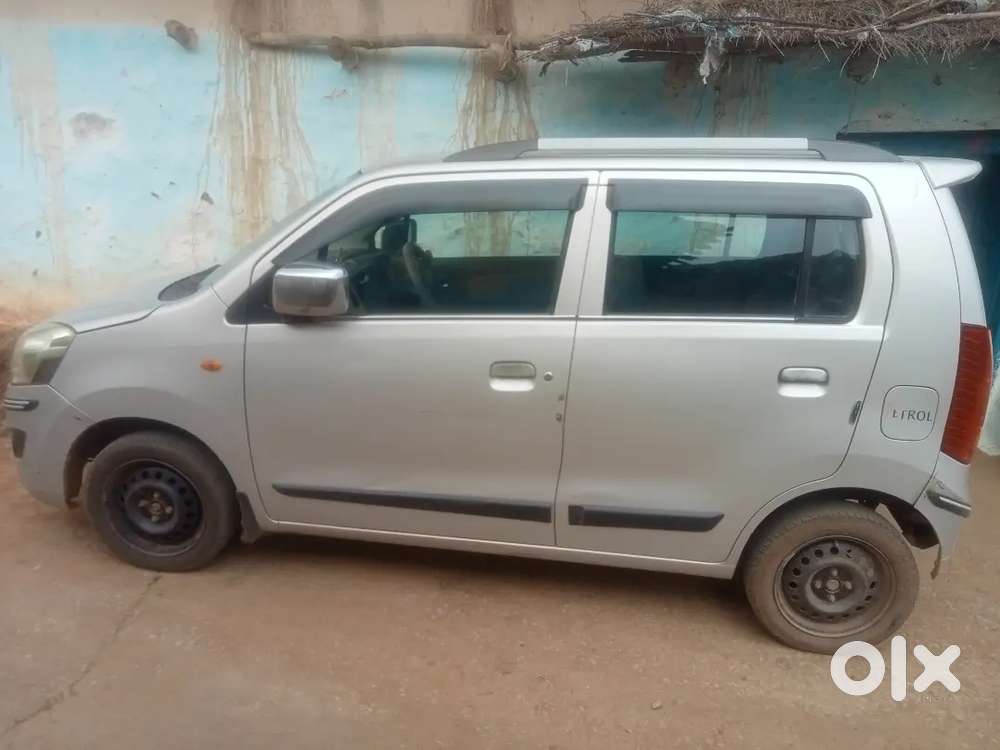 Maruti Suzuki Wagon R 12/2017 17 Ka Last Month Ka H Singal Handed Driv